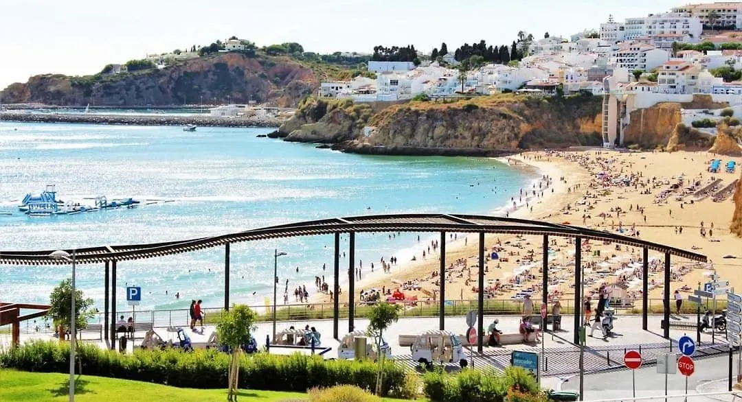 Guest house In Downtown - Villa Serenity Albufeira Portugal
